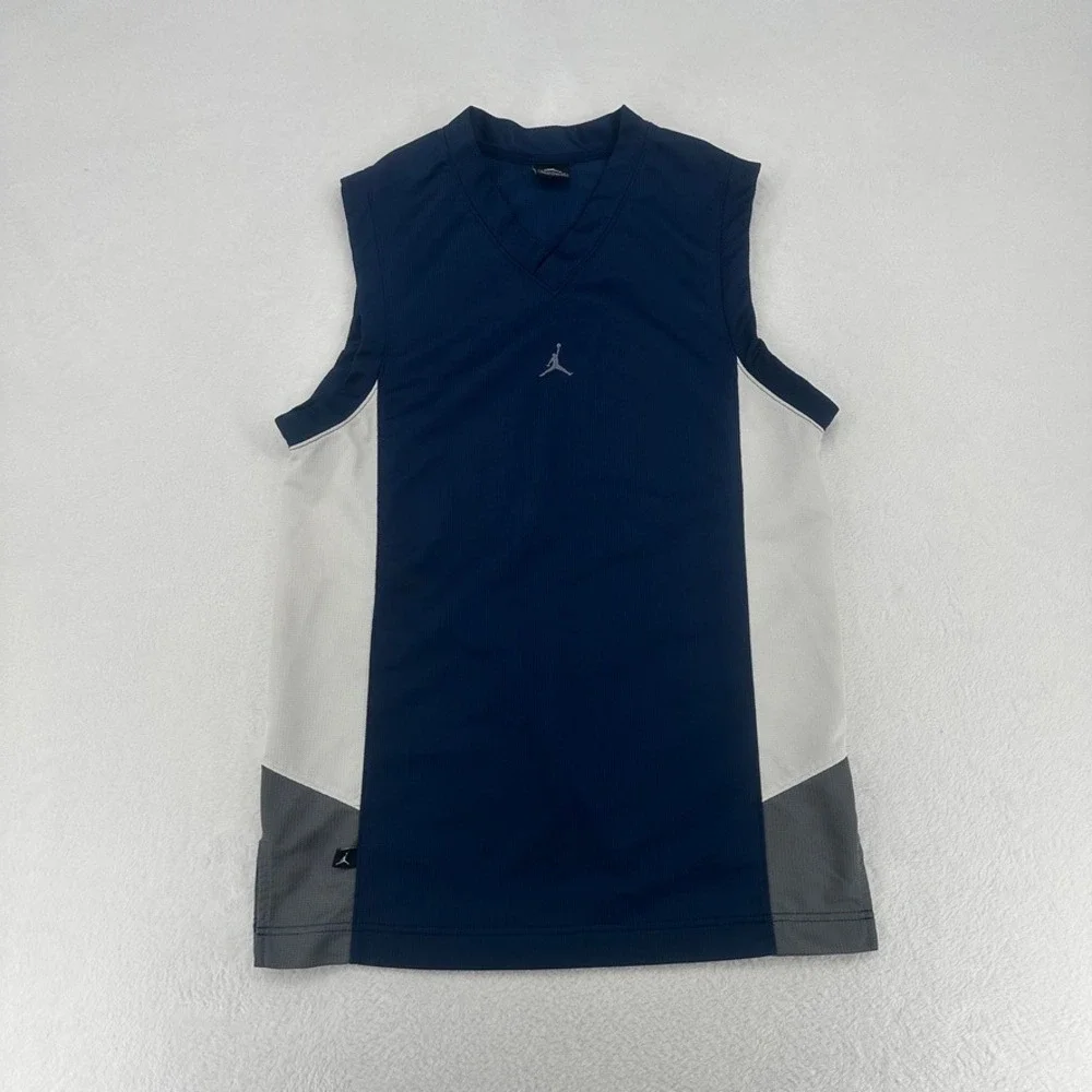 Jordan Sleeveless Athletic V Neck Top Blue‎ Gray Size Small